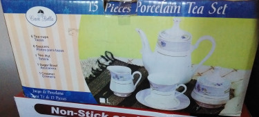 New 15 Piece Porcelain Tea Set