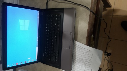HP LAPTOP IN GREAT CONDITION FOR SALE