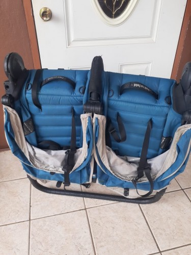 Used DOUBLE STROLLER For Twins/ 2 Babies
