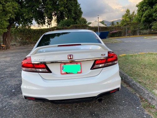 2015 Manual Honda for sale in Hwt Kingston St Andrew - Cars