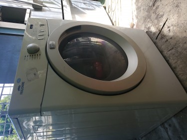 Frigidaire Dryer 