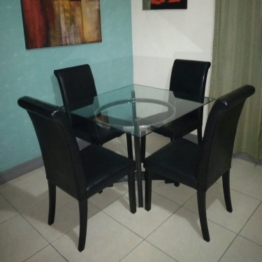 4 Seater Glass Top Dining Table 