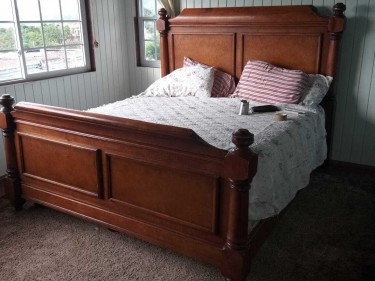 King Bed FOR Cheap 