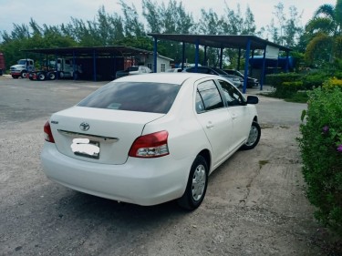 2009 Toyota Belta 