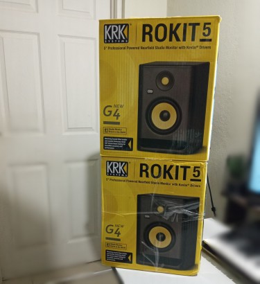 Brand New Krk Rokit G4 5 Inch Studio Monitor