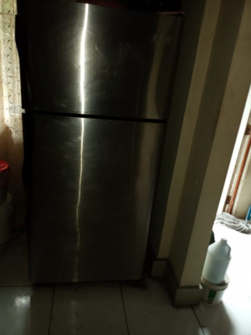 21 Cubic Refrigerator