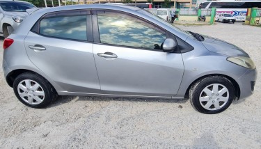 2012 Mazda Demio (sky Active)