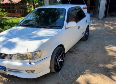 1999 Toyota Corolla 110. $650