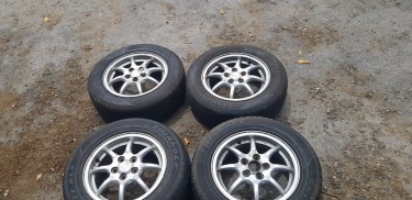 (4) 14 Inch Chrome Rims And Tyres