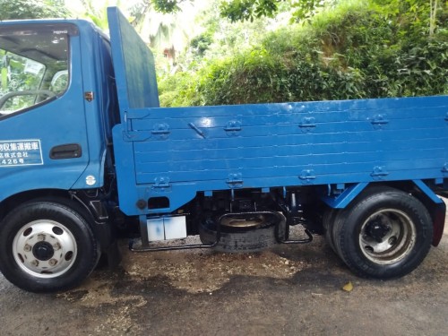 2005 Toyota Hino Dutro Flat Bed 3 Ton Truck