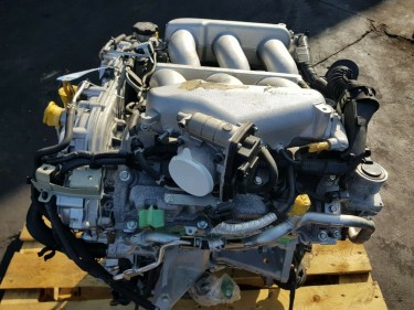 Nissan GTR R35 3.8 V6 Twin Turbo Engine VR38DETT