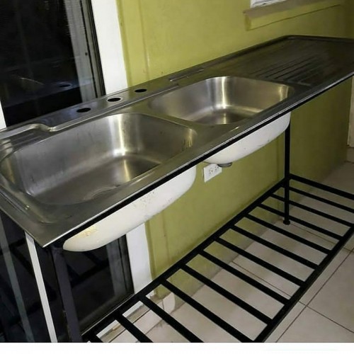 Restaurant Double Sink On  Metal Stand