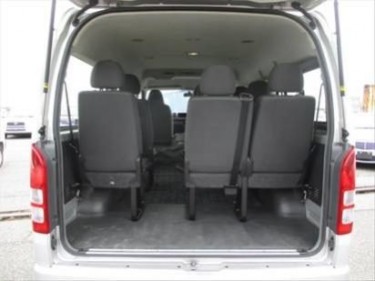 2016 Toyota Hiace 10 Seater (Mid Roof)