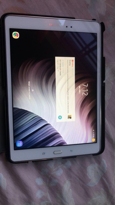 Samsung Galaxy Tab A 9.7 Inch (SM-T550) Like New
