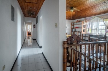 7 Bedroom Villa - Rio Nuevo - 