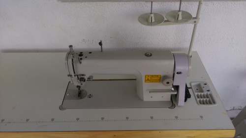 Industrial Straight Stitch Machine