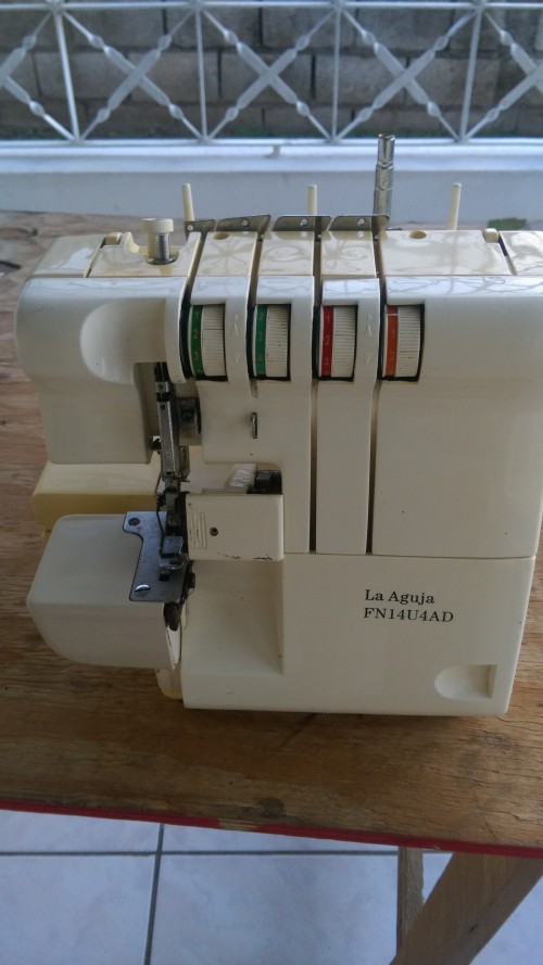 Singer Serger Machine