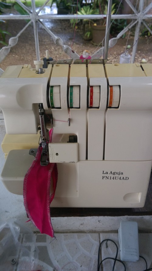 Singer Serger Machine