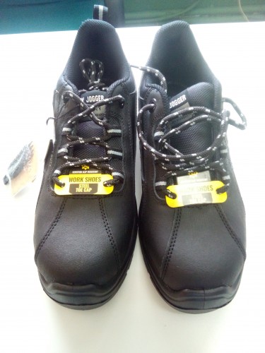 Steel Toe, Safety Work Shoes (Sizes 7.5 And 9)