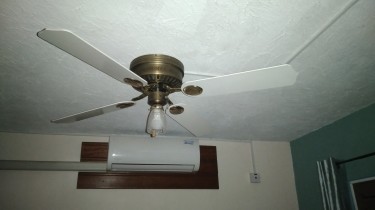 4 Blade Ceiling Fan