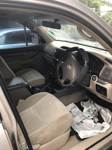 2004 Toyota Prado