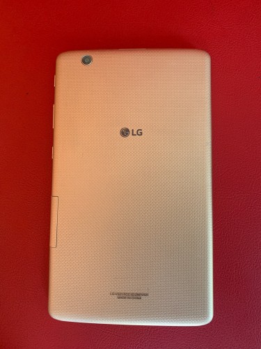 8” Gold LG GPad X 8.0 With 16gb Storage And 2gb Ra