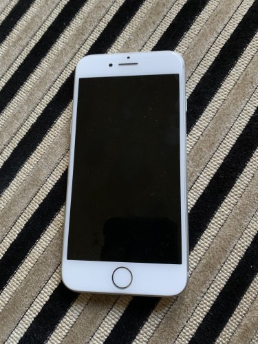 Iphone 7 White 128 GIG
