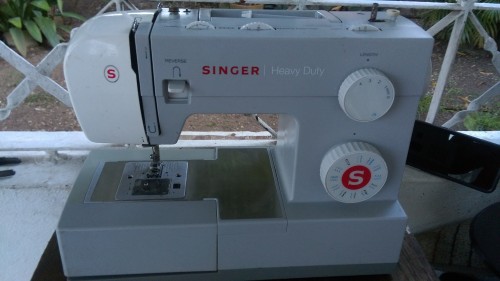 Singer Sewing Machine Heavy Duty