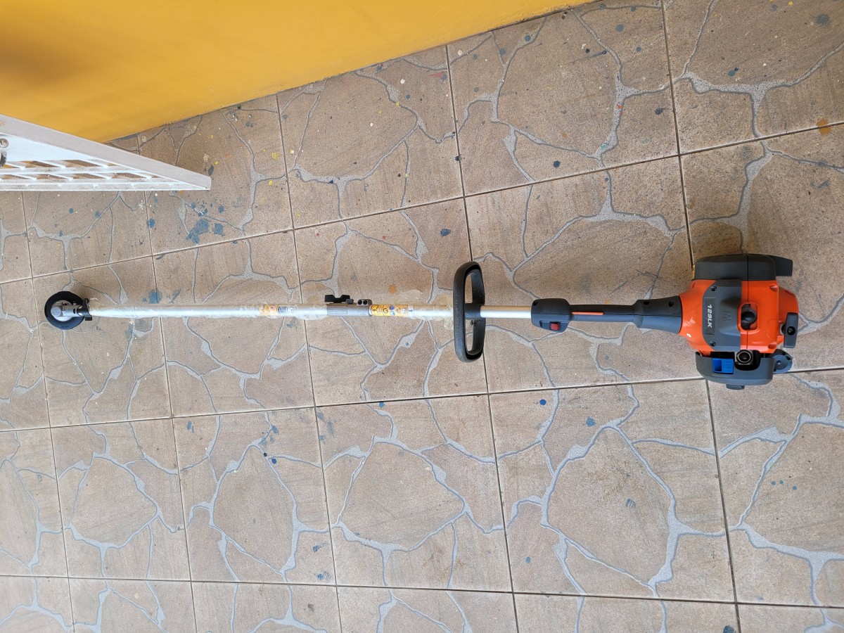 Husqvarna Weed Wacker Saw For Sale In Constants Spring Kingston St