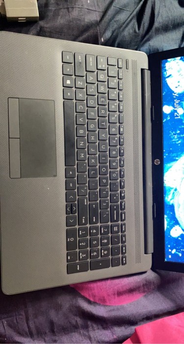 HP Laptop, Windows 10, Used For Only 2 Weeks. 