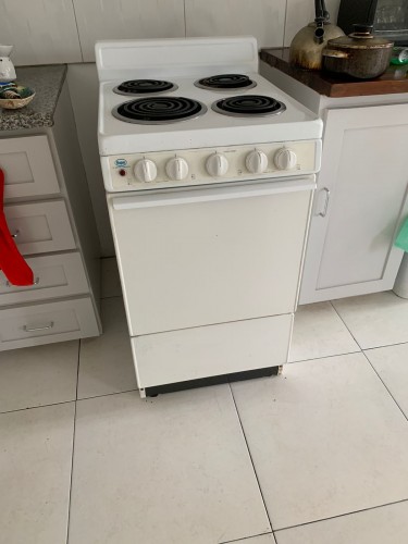 Electric Stove 4 Burner (20 Inches) 