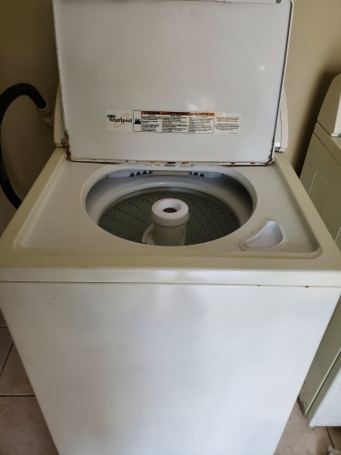 Whirlpool Washing Machine Needs Work Or For Parts 