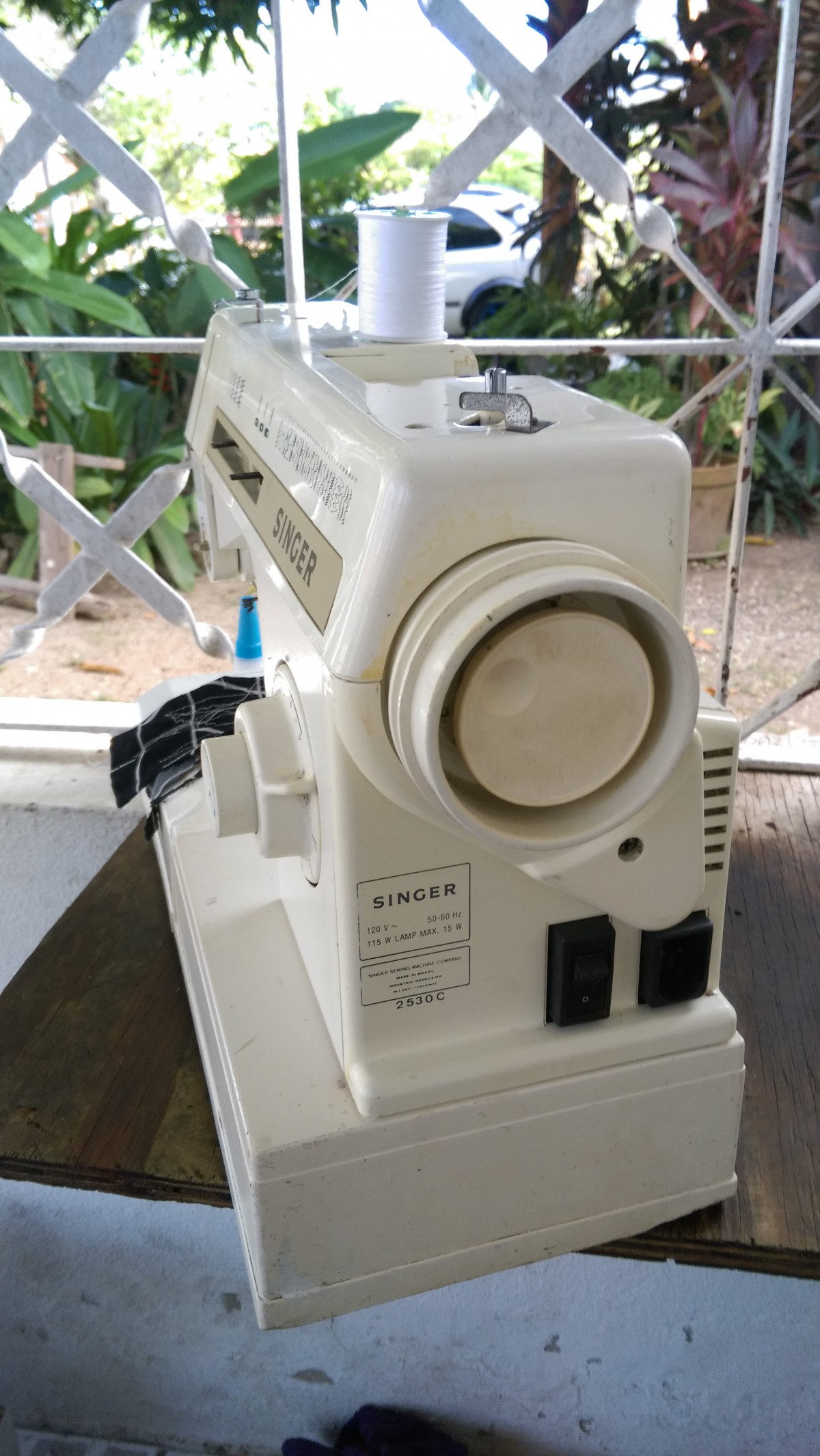 For Sale Singer Sewing Machine Kingston