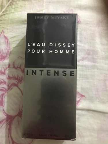 ISSEY MIYAKE L’EAU D’ISSEY POUR HOMME INTENSE125ml