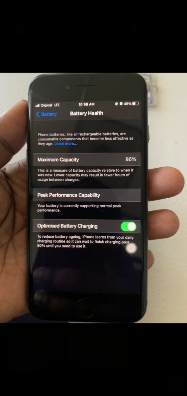 Iphone 8 64gb Battery 86% Slight Crack On Back
