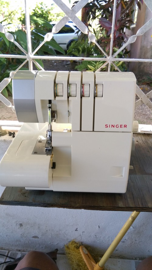 Singer Serger Sewing Machine