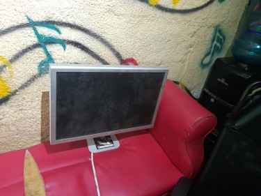 APPLE MONITOR SCREEN FOR SALE 