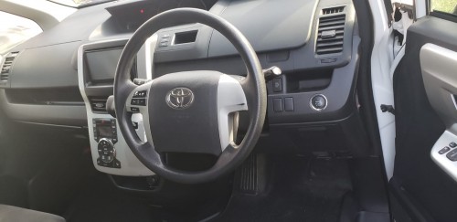 2012 Toyota Noah New Import