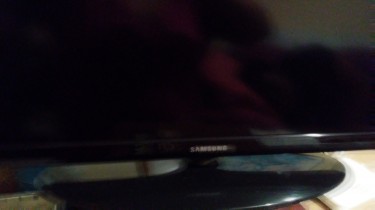 30 Inch Samsung Flat Screen TV