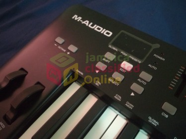 M-Audio Oxygen49 Midi Controller