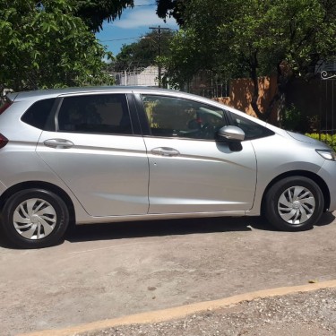 PRICE DROP, MUST GO!!! 2015 Honda Fit Lady Driven 