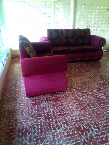 NICE FURNITURE  EXCELLENT CONDITION