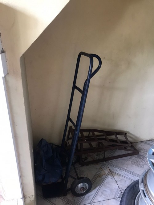 Used Hand Truck