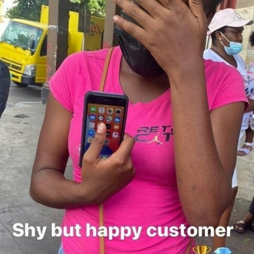 Happy Customers That Bought IPhone's