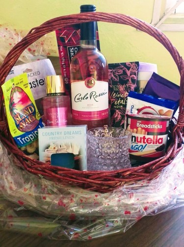 Gift Baskets For Her