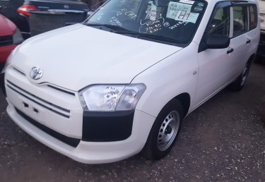 2016 Toyota Succeed For Sale 