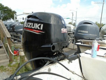 Suzuki 225HP/250HP/300HP/200HP/90HP Outboard 2-Str