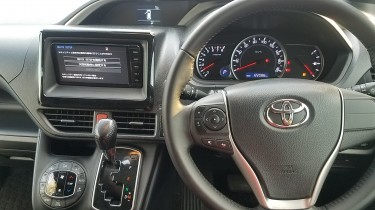 2016 Toyota Voxy Fully Loaded