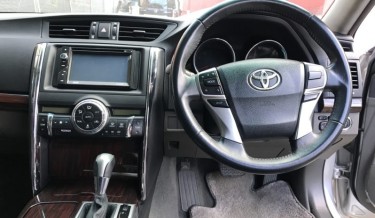 2011 Toyota Mark X Fully Loaded