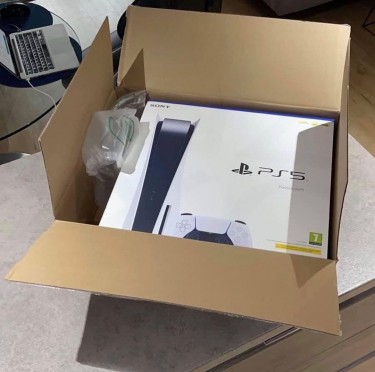 Brand New Sony Playstation 5 Console Standard Disc